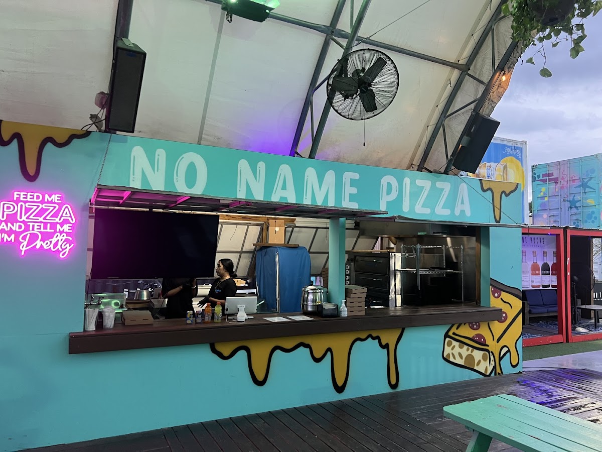 No Name Pizza